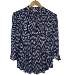 Roz and Ali Black and White Silver Button Flowy Fit Blouse NEW Size Medium